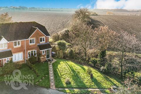 3 bedroom semi-detached house for sale, St. Pauls Close, Beccles