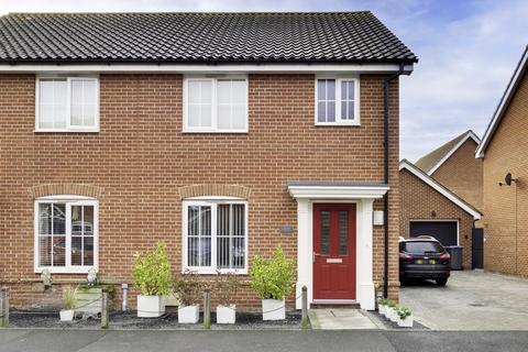 3 bedroom semi-detached house for sale, Paddock Close, Ipswich IP10