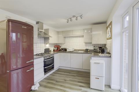 15 Paddock Close, Kirton, Ipswich, IP10 0FL