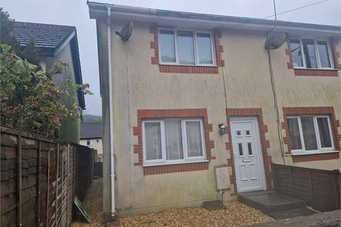 3 bedroom end of terrace house to rent, Trealaw Road, Trealaw, Rhondda Cynon Taff.