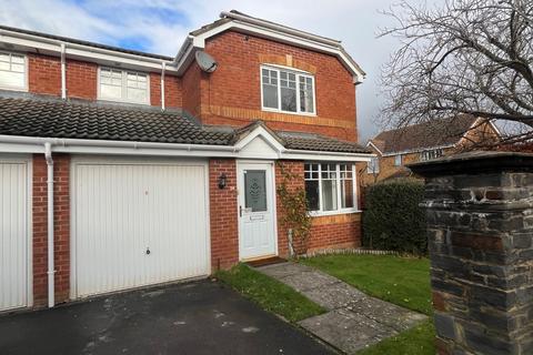 3 bedroom semi-detached house to rent, Broom Farm Close, Nailsea, North Somerset, BS48