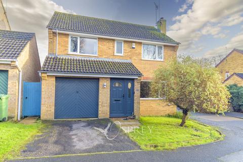 4 bedroom detached house for sale, Springfield Way, Oakham LE15