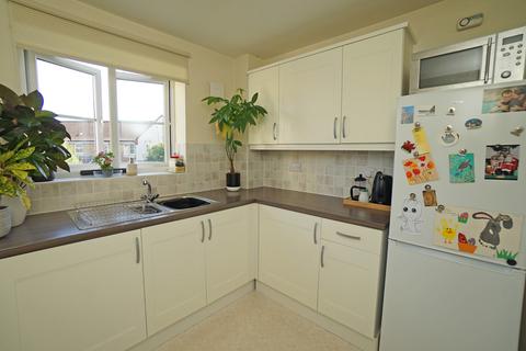 1 bedroom apartment to rent, Barnham House, Hilsea PO2