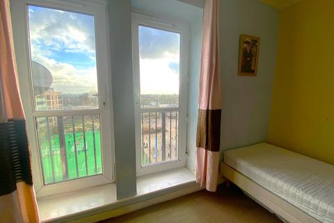 1 bedroom apartment for sale, High Street, Hounslow