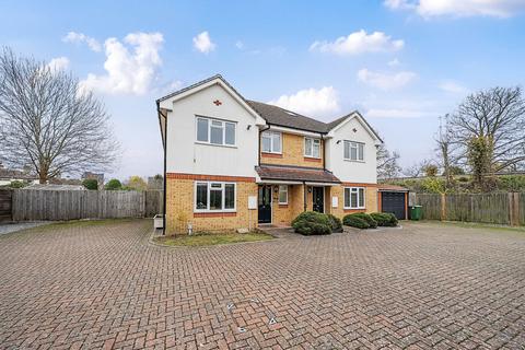 3 bedroom semi-detached house for sale, Old Farm Avenue, Sidcup DA15