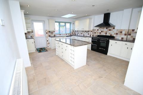 14 Arran Close, Nuneaton, CV10 7JX