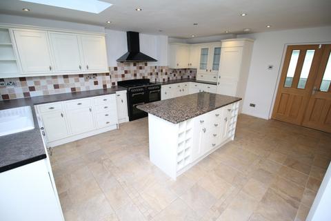 14 Arran Close, Nuneaton, CV10 7JX