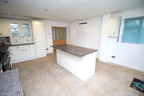 14 Arran Close, Nuneaton, CV10 7JX
