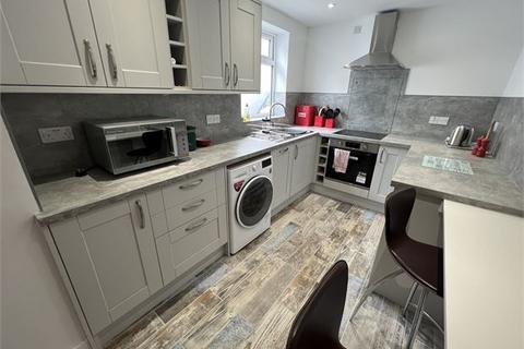 2 bedroom terraced house to rent, Portia Terrace, Mount Pleasant, Swansea,