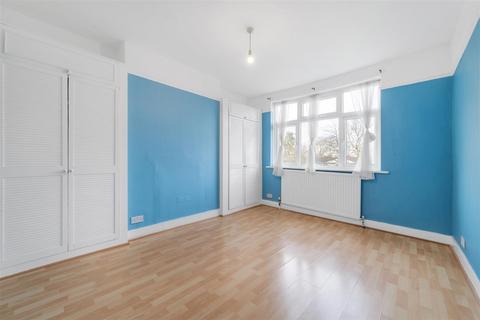 3 bedroom terraced house for sale, Selby Road, London, SE20