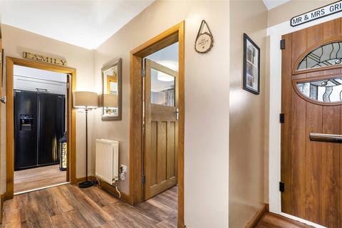 519 Alderman Road, Glasgow, G13 4JQ