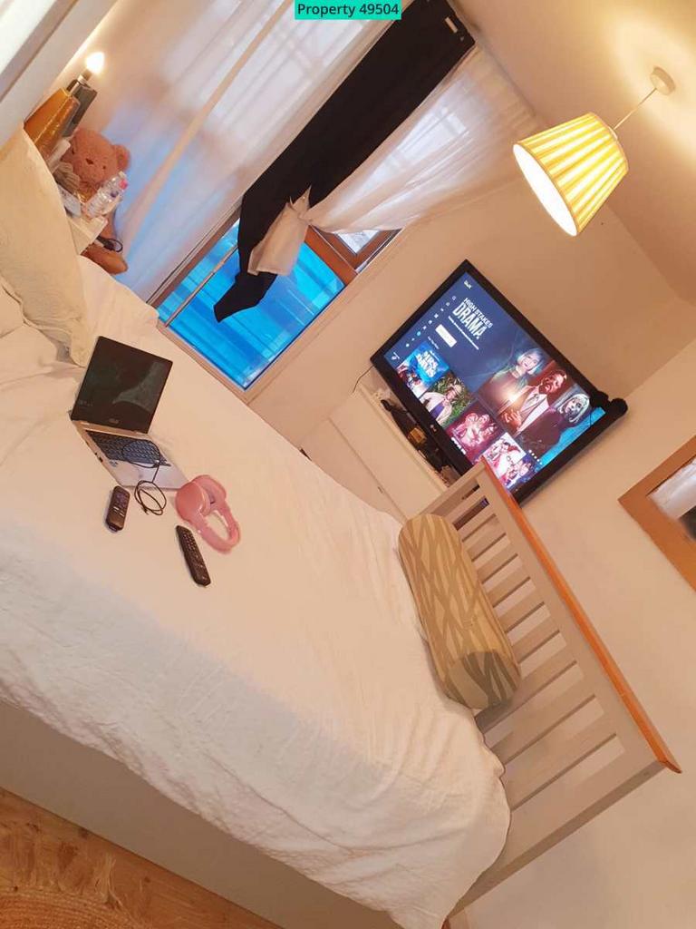 Main bedroom