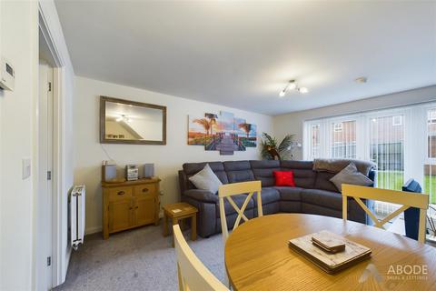 3 bedroom semi-detached house for sale, Penrith Drive.., Derby DE23