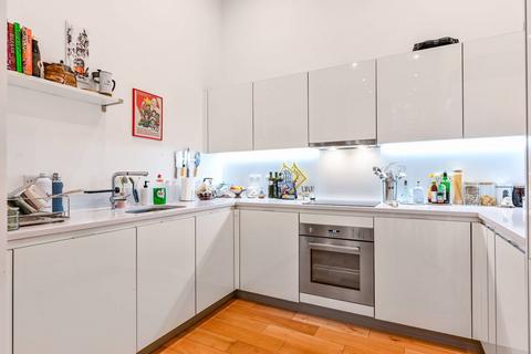 2 bedroom flat to rent, Casbeard Street, Finsbury Park, London, N4