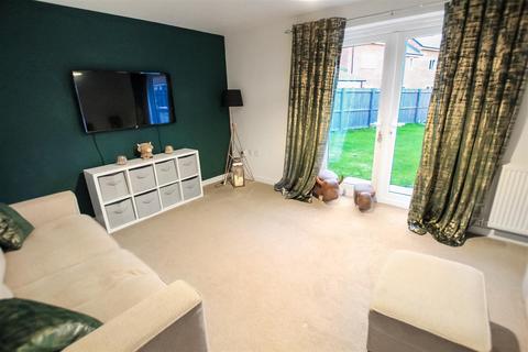 3 bedroom semi-detached house for sale, Chestnut Way, Newton Aycliffe