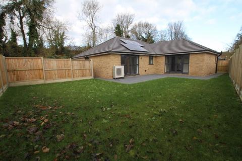 3 bedroom detached bungalow for sale, Walmer