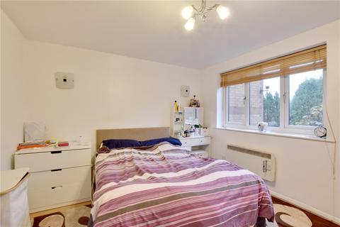 1 bedroom apartment for sale, Armoury Road, London, SE8