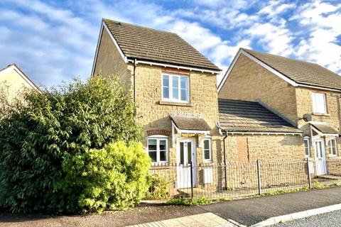 2 bedroom link detached house to rent, Canal Way, Ilminster, Somerset TA19