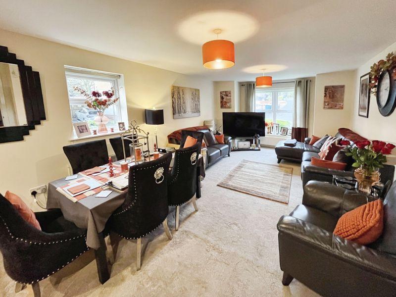 Living dining room