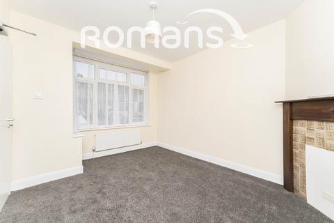 2 bedroom end of terrace house to rent, Newcroft Close, Hillingdon