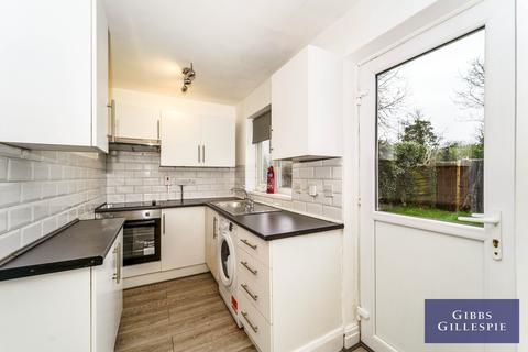 2 bedroom flat to rent, Maricas Avenue, Harrow Weald, Middlesex, HA3 6JA