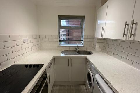 1 bedroom terraced house to rent, Luton LU2