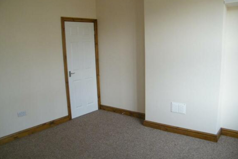 2 bedroom terraced house to rent, Mold Road, Buckley, Flintshire, CH7