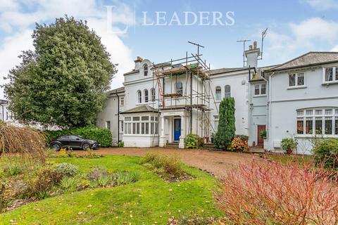 2 bedroom apartment to rent, Wray Park Road, Reigate, RH2