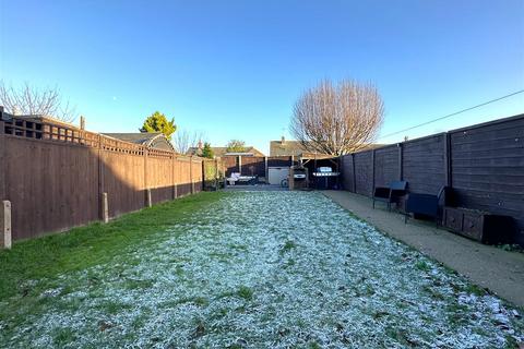 3 bedroom terraced house for sale, Trinity Road, Newark