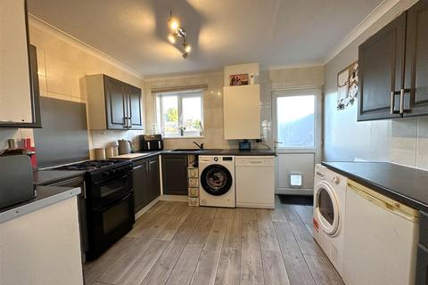 3 bedroom terraced house for sale, Trinity Road, Newark