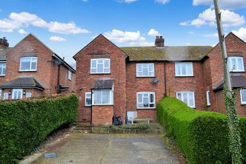 3 bedroom semi-detached house to rent, Warehorne, Ashford