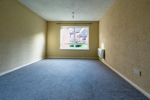 2 bedroom flat for sale, Martin Court, Bristol BS16