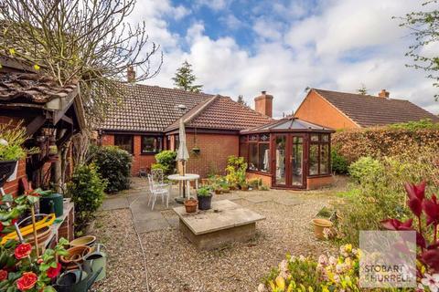 3 bedroom bungalow for sale, Chequers Street, Norwich NR12