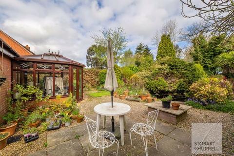 3 bedroom bungalow for sale, Chequers Street, Norwich NR12