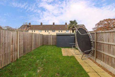 2 bedroom terraced house for sale, School End Crescent, Hemel Hempstead