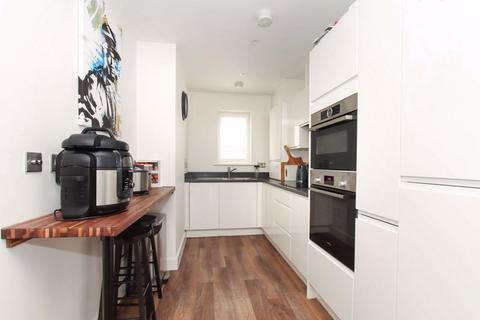 8 School End Crescent, Hemel Hempstead, HP1 2DZ