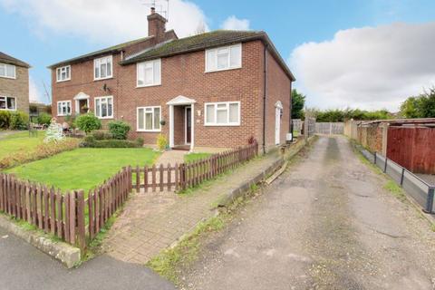 2 bedroom property for sale, Theobalds Close, Cuffley EN6