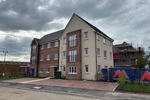 2 bedroom apartment for sale, BRAND NEW Top Floor apartment - plot 276 Earls Park, Gloucester