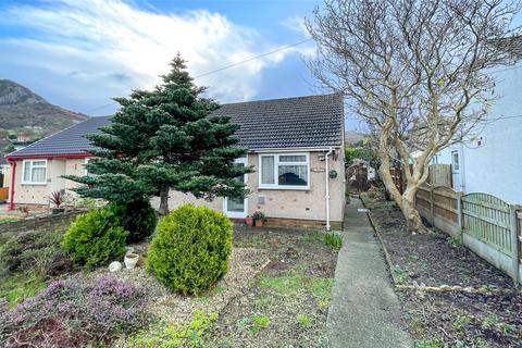 2 bedroom bungalow for sale, Maes Y Glyn, Llanfairfechan, Conwy, LL33