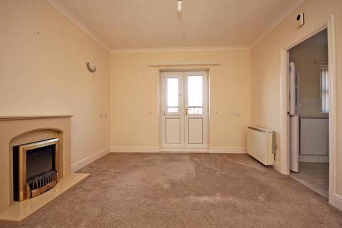 2 bedroom apartment for sale, Turkey Shore, Caernarfon, Gwynedd, LL55