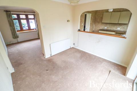 3 bedroom terraced house for sale, Swan Avenue, Upminster, RM14