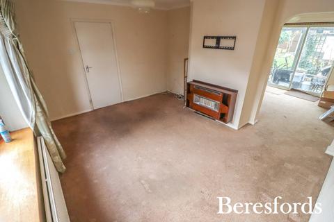 3 bedroom terraced house for sale, Swan Avenue, Upminster, RM14