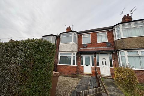 3 bedroom terraced house to rent, Boothferry Road, Hessle, East Yorkshire, HU13