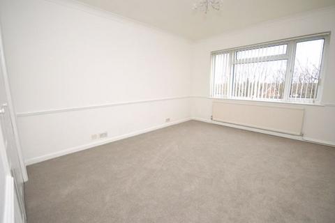 2 bedroom flat for sale, Abbots Way, Princes Risborough HP27