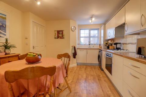 3 bedroom terraced house for sale, Oak Drive, Barton-Upon-Humber