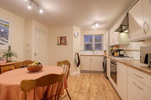 3 bedroom terraced house for sale, Oak Drive, Barton-Upon-Humber