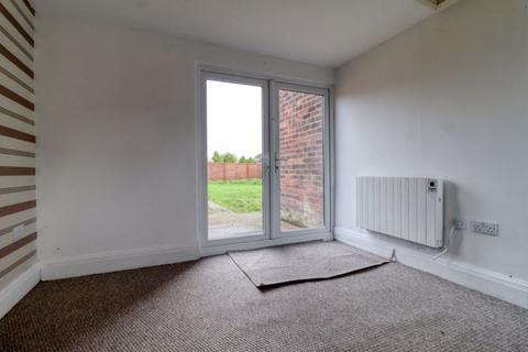 2 bedroom terraced house for sale, George Avenue, Keadby