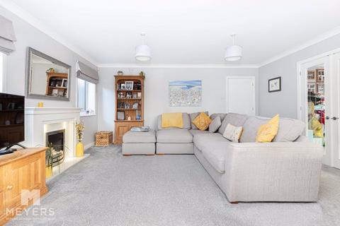 4 bedroom detached house for sale, Henley Gardens, Bournemouth, BH7