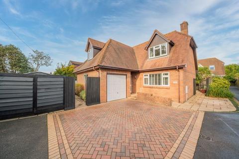 4 bedroom detached house for sale, Springdale Road, Wimborne BH21