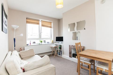 1 bedroom flat to rent, Whites Grounds Estate, London, SE1